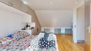 Photo 17- click for photo gallery